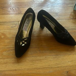 Vintage Mootsies Tootsies Collection Black Suede Heels